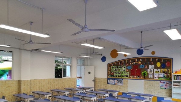 預防青少年近視，學校需從護眼健康的教室照明開始